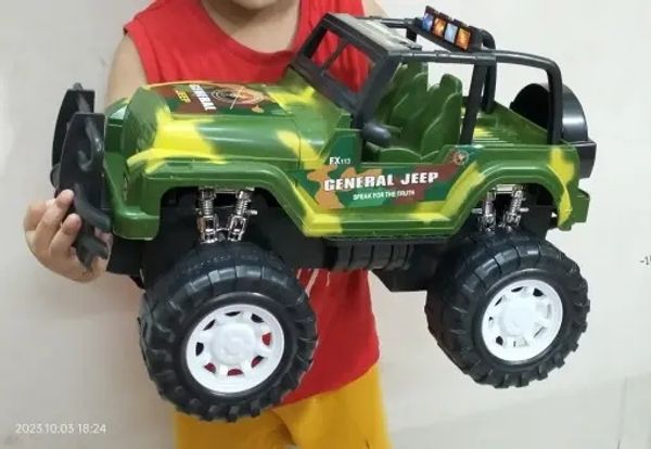 বড় সাইজ জিপ খেলনা গাড়ি / Big size jeep toy car
