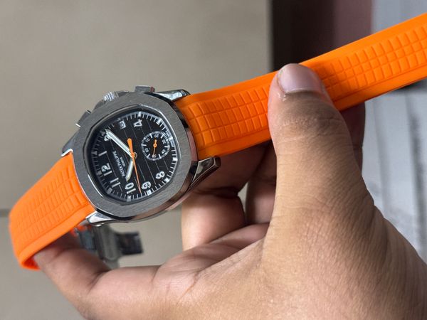 PATEK AQUANAUT ORANGE