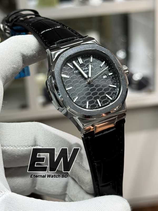 PATEK NAUTILUS SWEEP BLACK BELT BLACK DIAL SILVER CASE