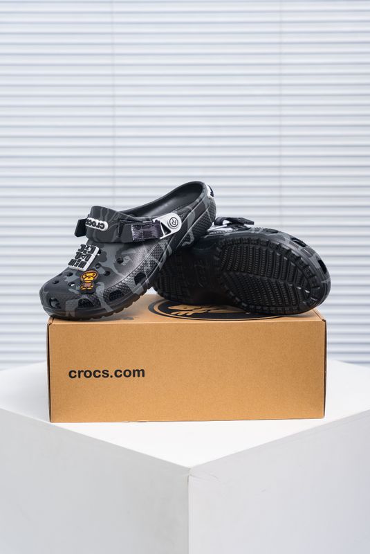 BAPE x Crocs Classic Clog(1:1)