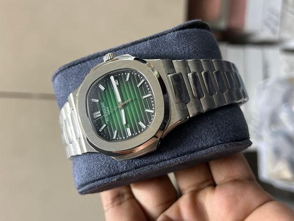 PATEK AUTO SILVER CASE GRADIANT GREEN DIAL OFFER