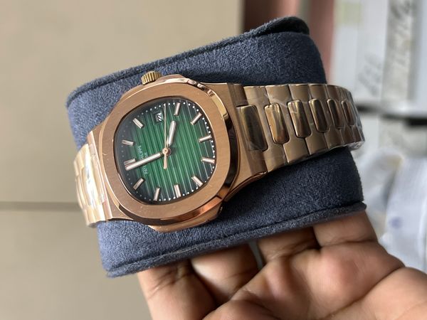 PATEK AUTO ROSE GOLD CASE GRADIANT GREEN DIAL OFFER