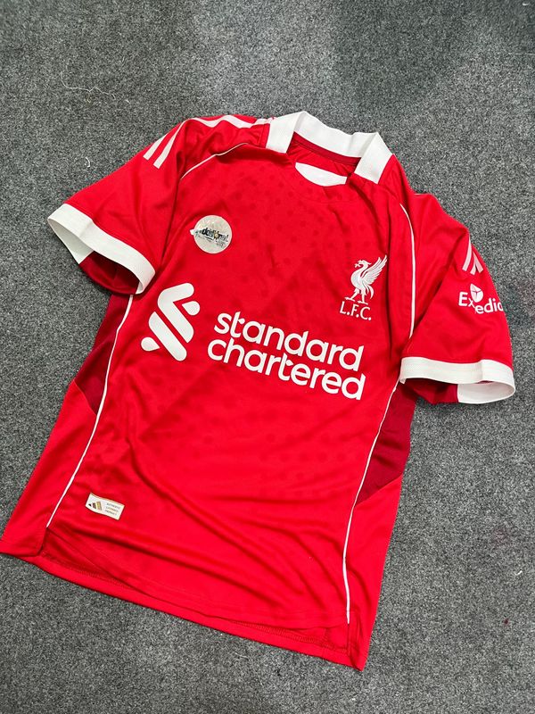 Liverpool 25/26 Home Kit
