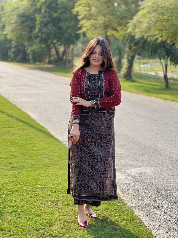 LUXURY LONG KAMIZ KOTI THREE PIECE SET - Image 1