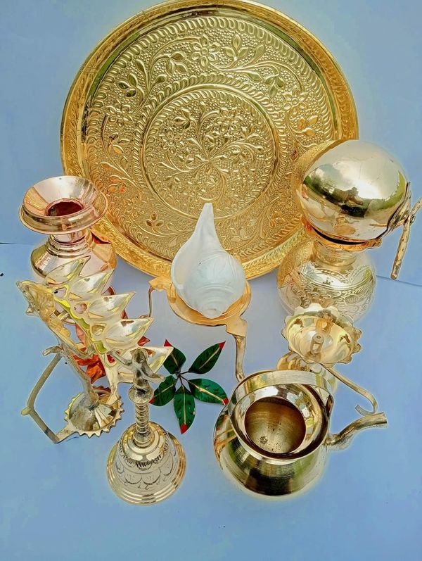 পিতলের ছোট্ট পূজার সেট
