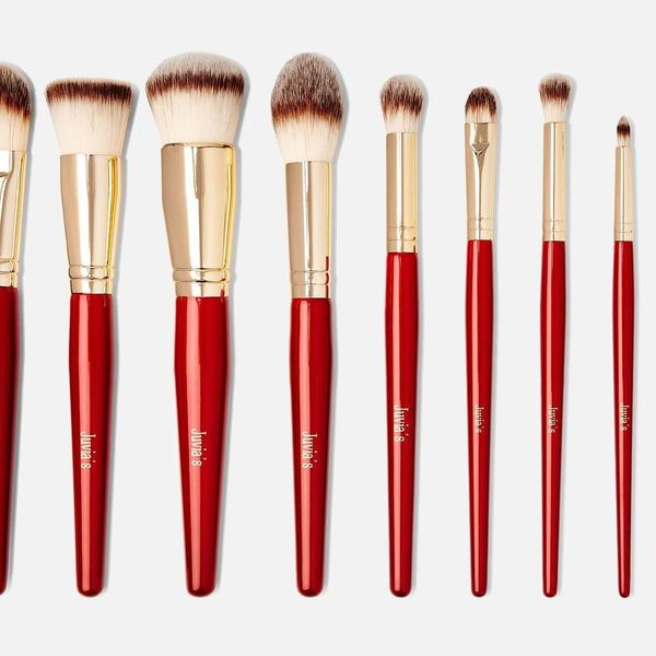 Juvia’s Place – 9 Professional Pro Red Makeup Brush Set