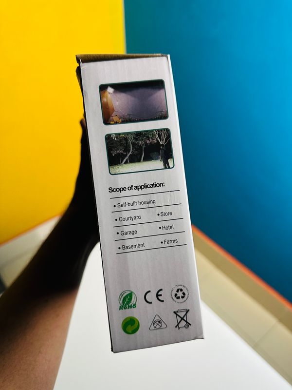 GearUP SFL-100 Solar LED Flood Light