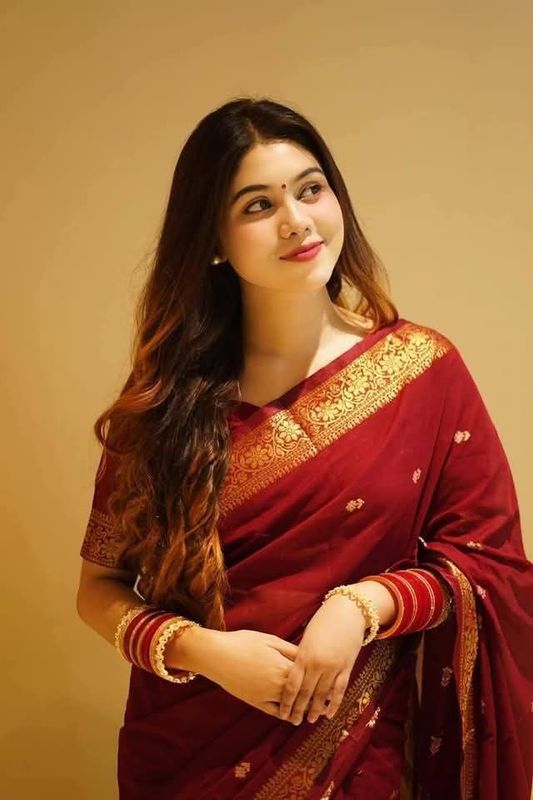 Elegant Red Handloom Sharee