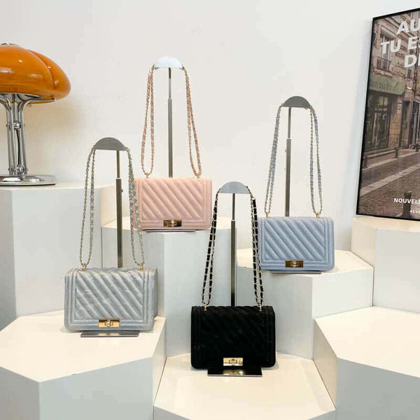 Fashionable New Solid Color PU Embossed Mini Shoulder Bag