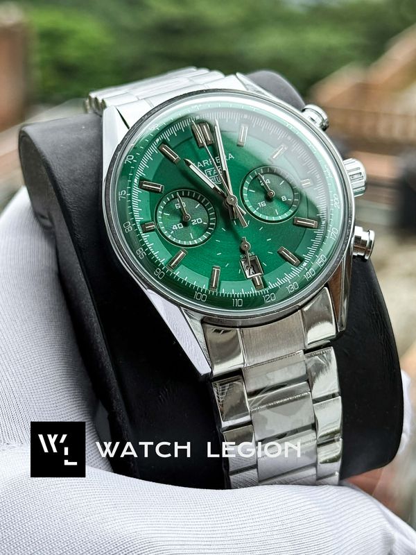 TAG CARRERA SWEEP GREEN DIAL CHRONO