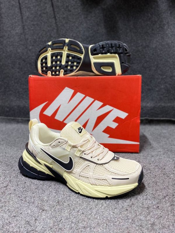 Nike V2K Run Summit White