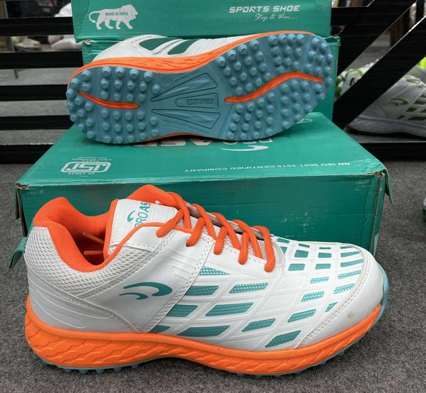 Pro Ase Rabbet Spike (ক্রিকেট বুট)