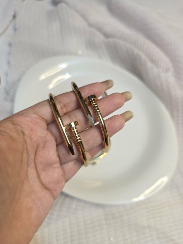 stainless steel bracelet