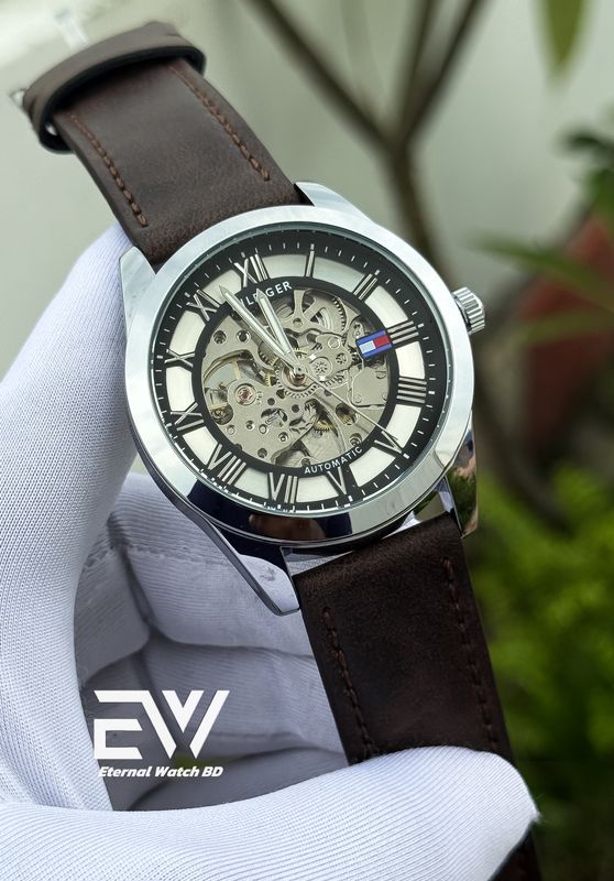 HILFIGER AUTOMATIC SILVER CASE BROWN BELT