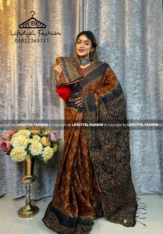 প্রিমিয়াম কোয়ালিটি কটন আরামদায়ক ভেজিটেবল বাটিক শাড়ি (LF-CS-151)