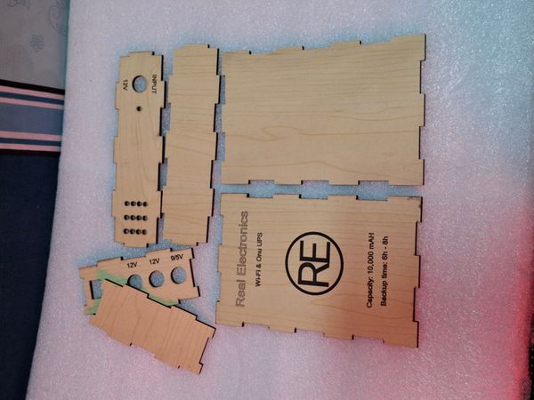 UPS Box Real Electronics