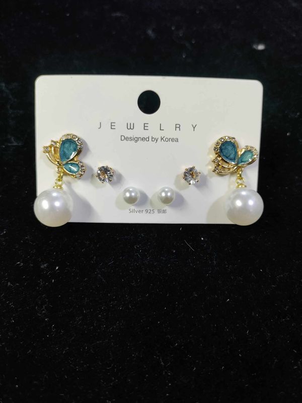 Mother of Pearl green butterfly earrings