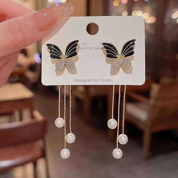 Black Butterfly 3 Pearl Earrings