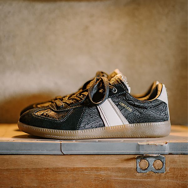 Men's Casual Shoes