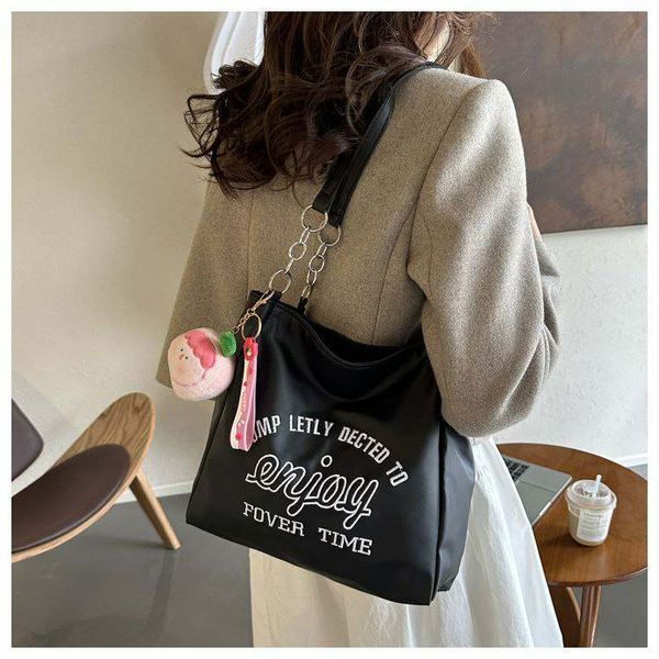 Korean Sweet Girl Foreever Tote BagAvailable in stock Material: PU leather Size: L-33, W: 12, H:26Closure: Zipper