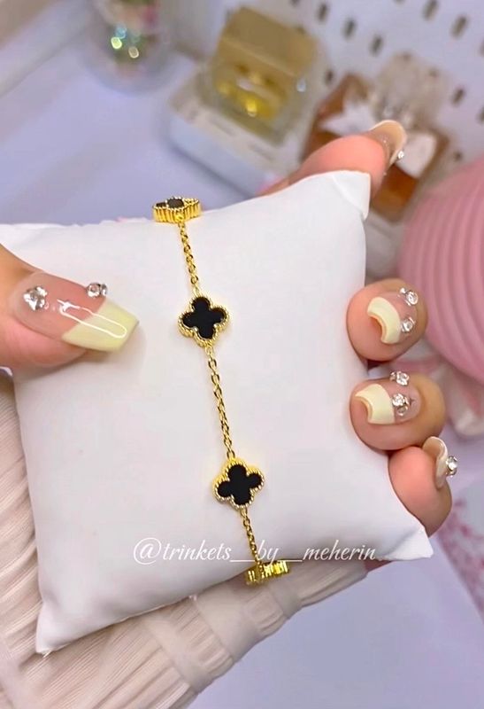 Clover Bracelet 18k gold plated