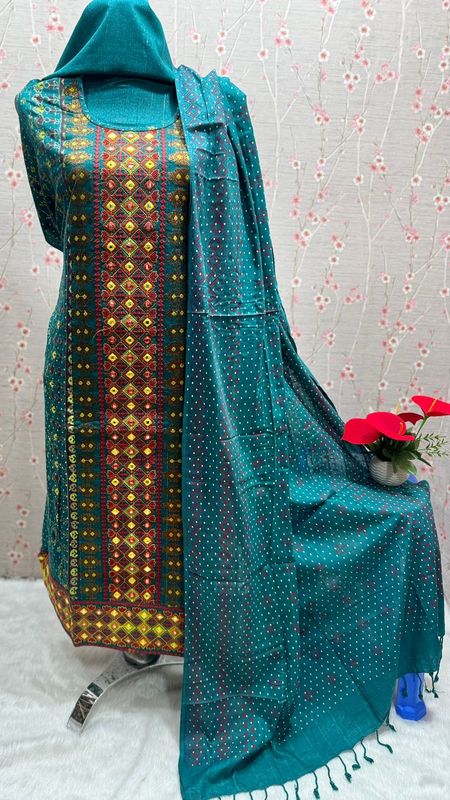 আড়ং এমব্রয়ডারি বুটিকস থ্রি পিস