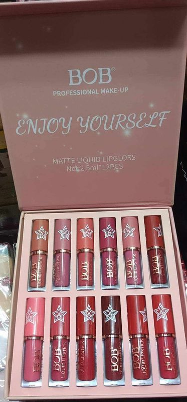 Bob 12 pcs matte lip gloss lipstick
