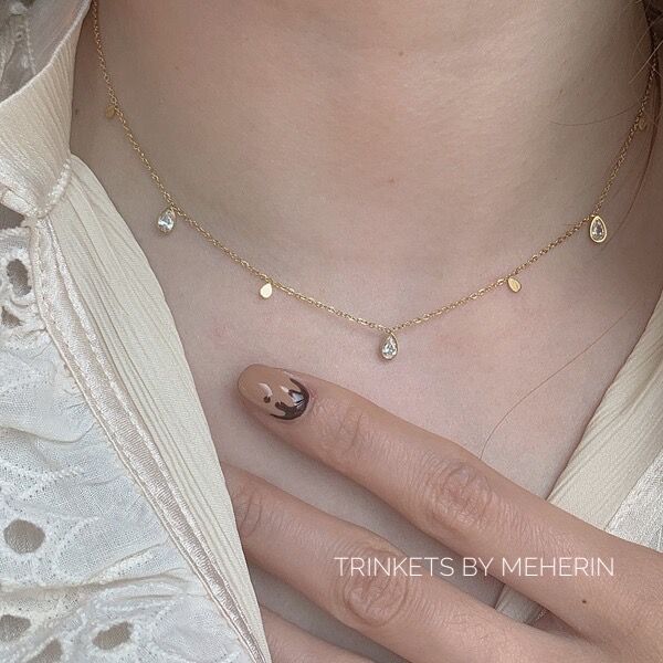 Charm necklace (tear drop shape)