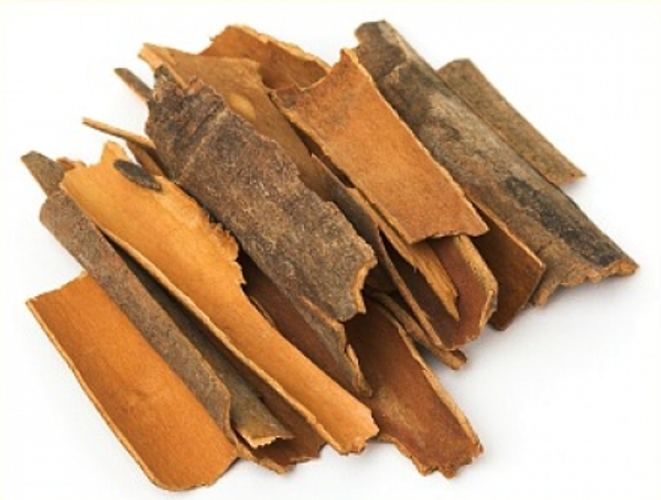 দারুচিনি: Cinnamon (দারুচিনি) / 100 গ্রাম