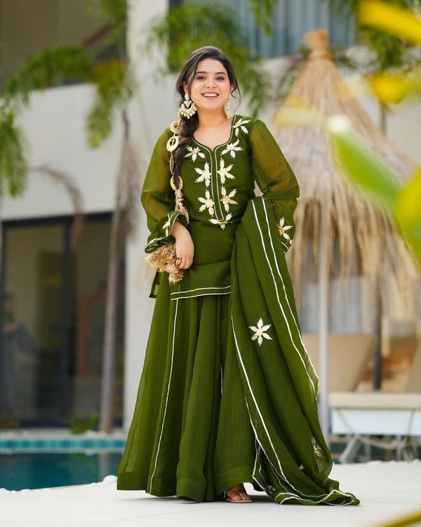 ๐๐๐๐ฏ๐๐ง๐ฅ๐ฒ ๐๐ฎ๐ซ๐ ๐ค๐ฎ๐ซ๐ญ๐ ๐ฉ๐๐ฅ๐๐ณ๐ณ๐จ ๐ฌ๐๐ญ - Image 1