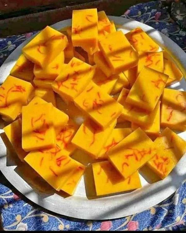 Saffron goat milk soap