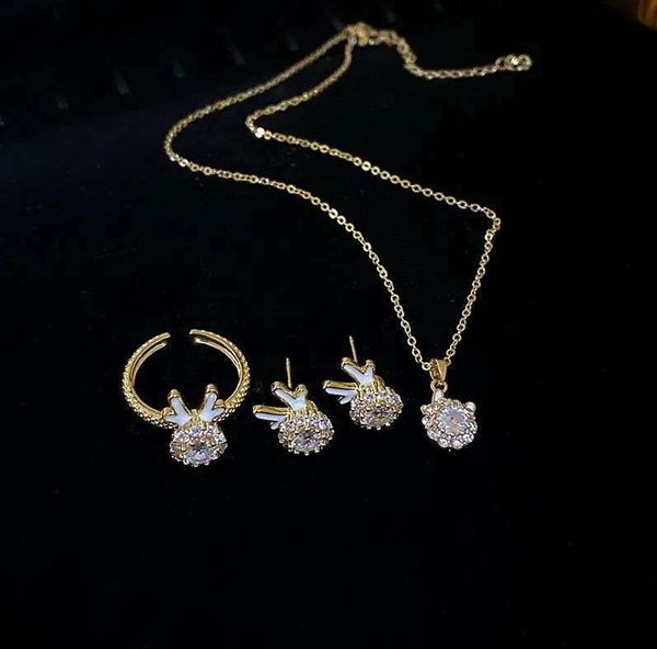 Deer Necklace Set
