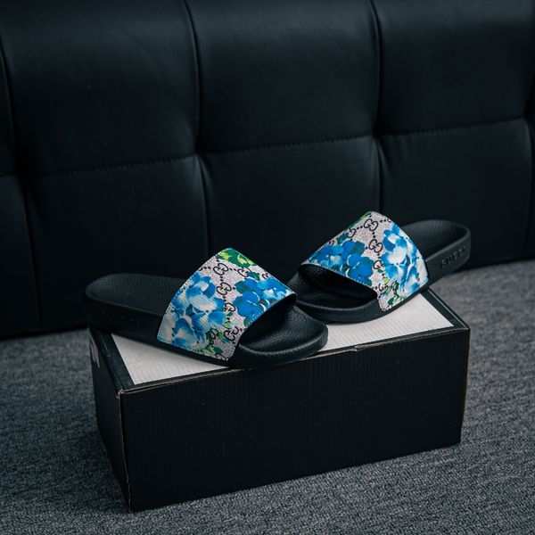 Gucci GG Supreme Bloom slides (1:1)