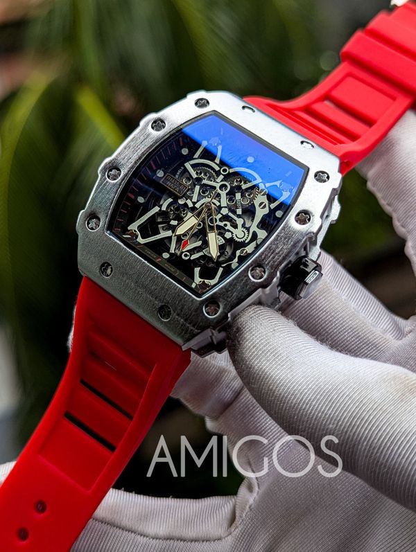 Richard Mille, Silver case Red belt