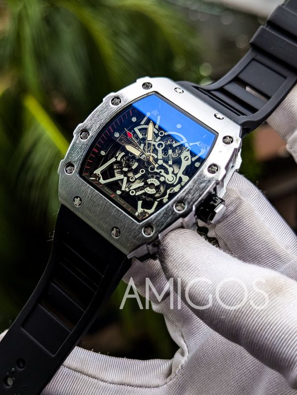 Richard Mille, Silver Case Black belt
