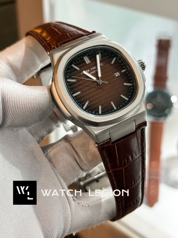 PATEK NAUTILUS BROWN BELT BROWN DIAL SWEEP
