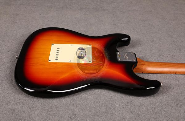 🔰👉SQOE SEST 600 HSS(Humbucker+Single Coil+Single Coil) Premium Electric Guitar - Image 5