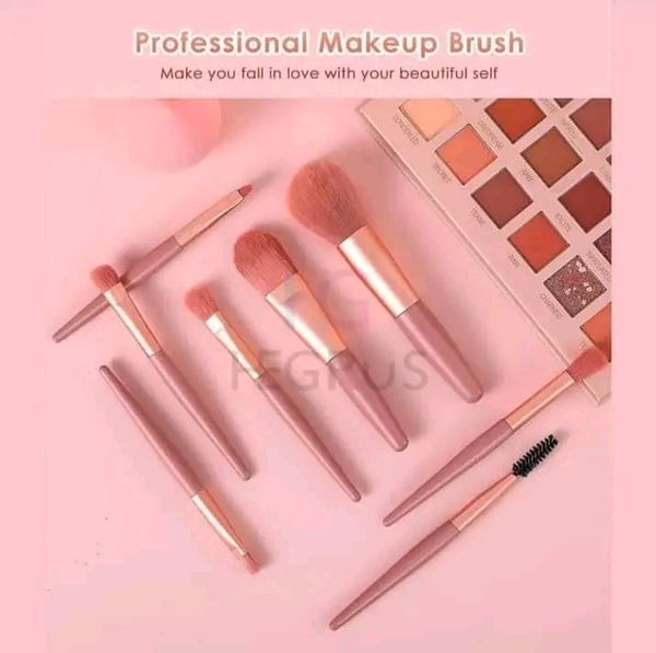 đĨHEGRUS Makeup Brush Set - Image 9