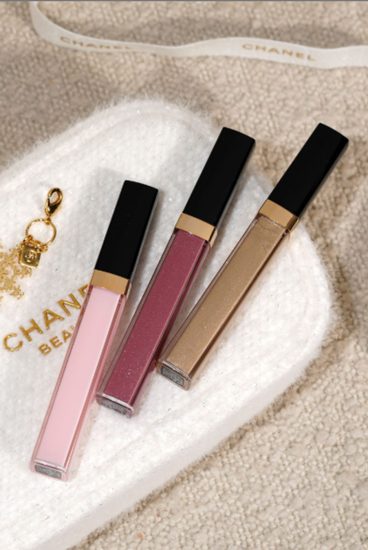 Chanel Maximum Brilliance Lip Gloss Trio (COS963)