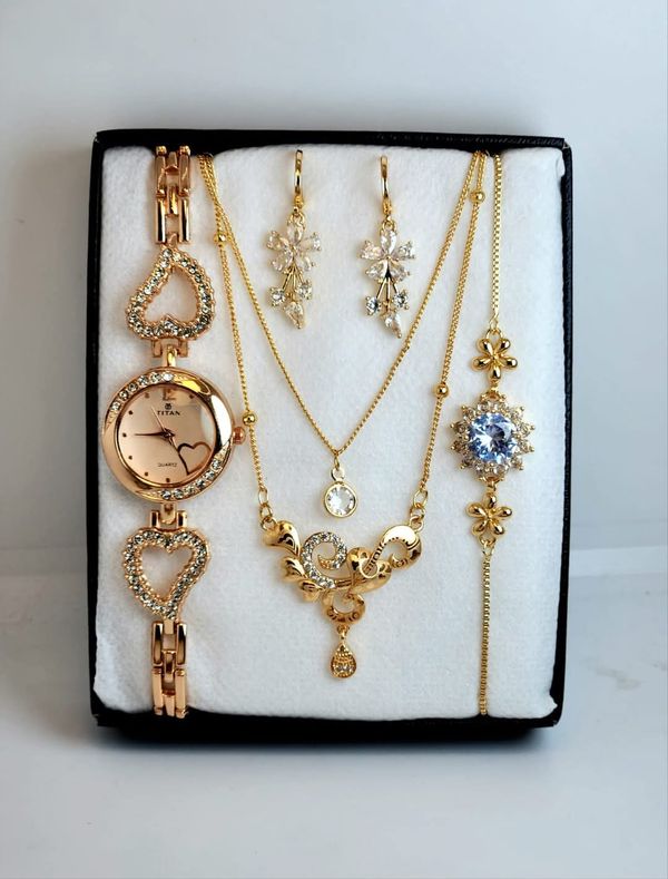 Women Watch Combo