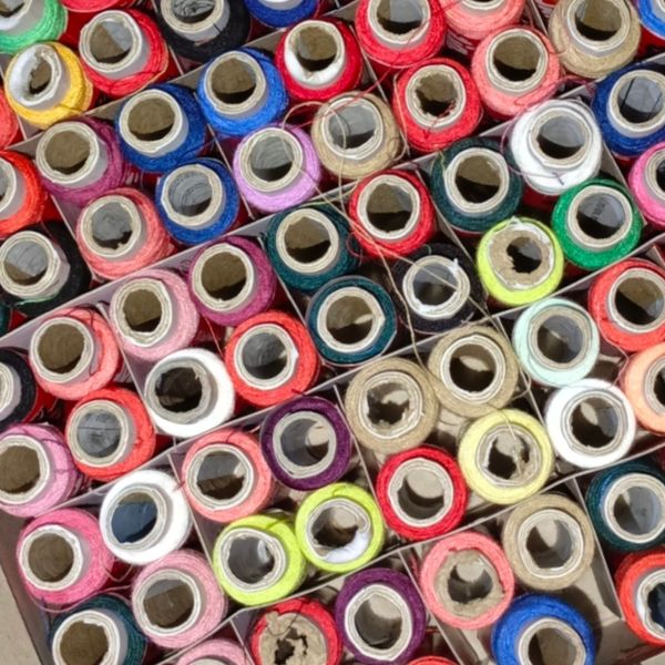 100 piece tubes 20 colour