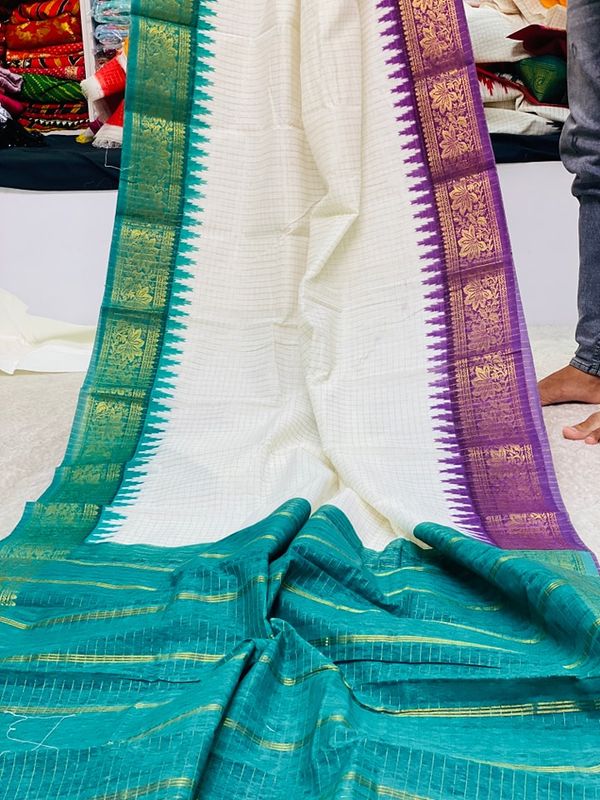 Paste and Purple Indian Madurai Saree