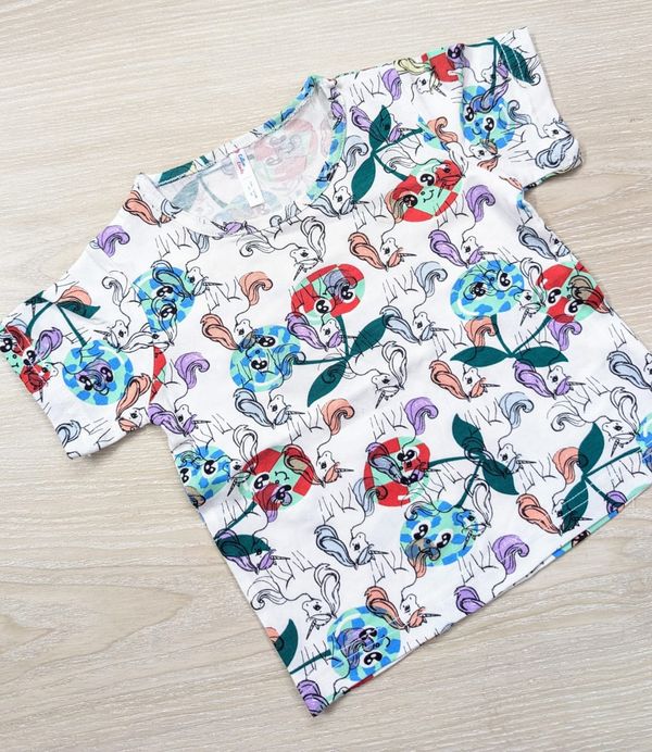 Girl T-Shirt 2y