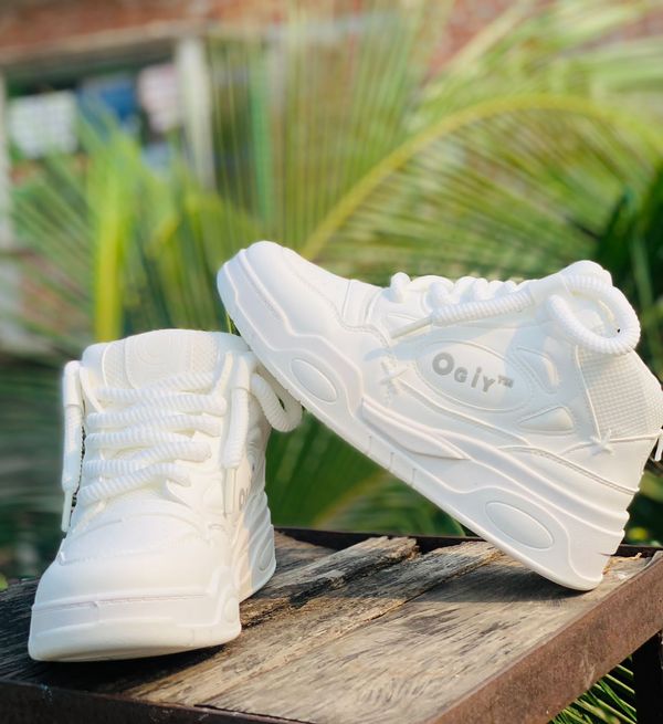 Step Up in Style with Ogiy White Sneakers