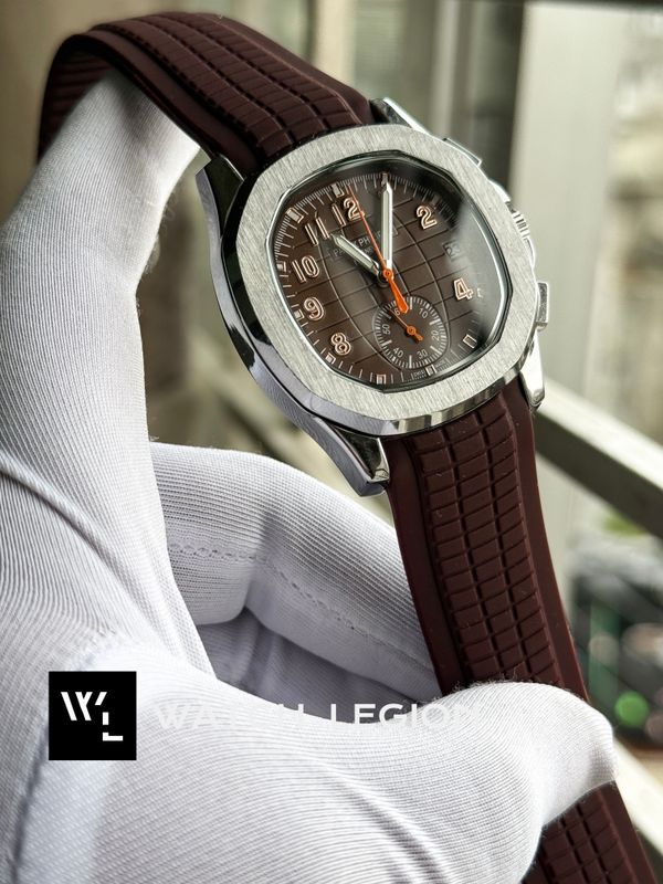PATEK AQUANAUT MAROON BELT BROWN DIAL