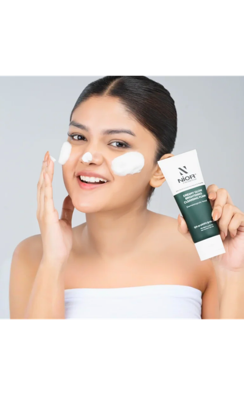 Nior Dreamy Glow Brightening Cleansing Foam 120ml - Image 4