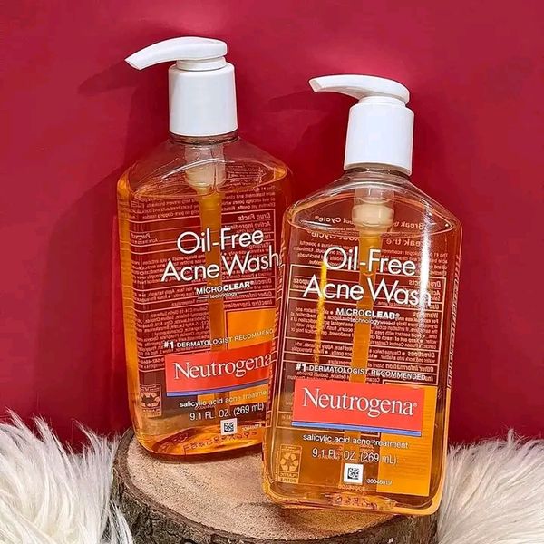 Neutrogena Oil Free Acne Wash (269ml)