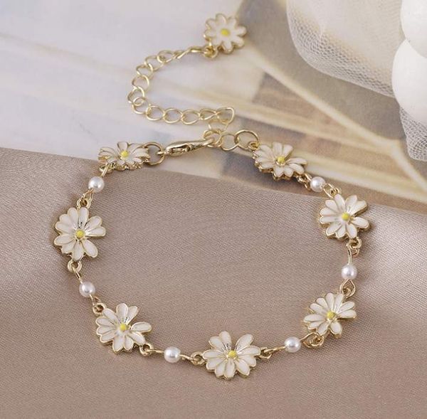 Daisy bracelet Available in stock