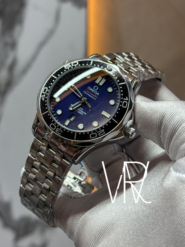 OMEGA 300M SILVER CHAIN, BLUE DIAL
