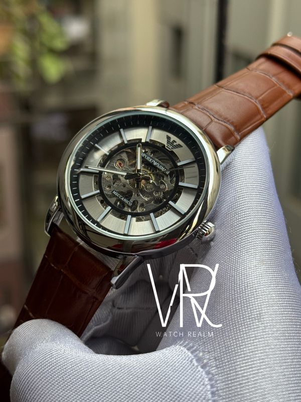 ARMANI AUTO BROWN BELT,SILVER CASE,WHITE DIAL